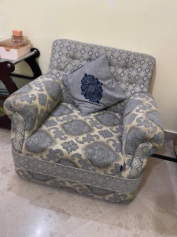 used 5 seater sofa set 1
