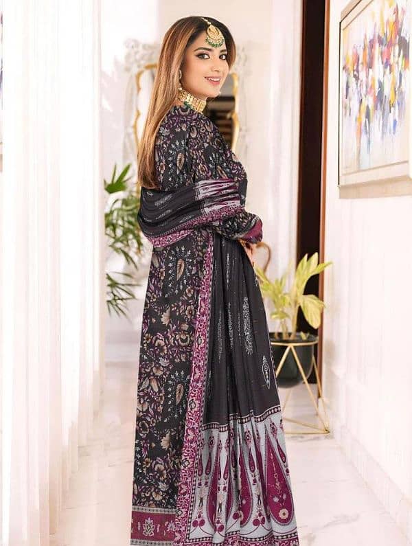 3 Pcs Women's Unstitched Khaddar Printed Suit 3