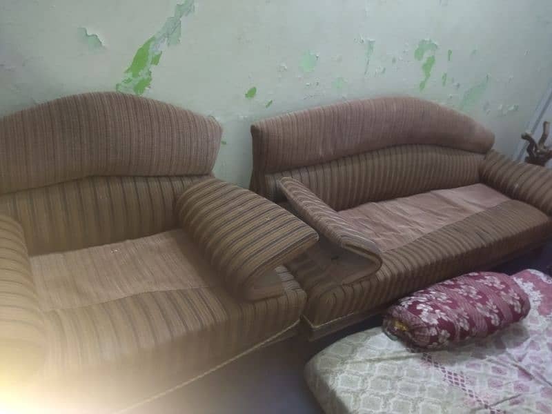 sofa set seven seater in good condition 4