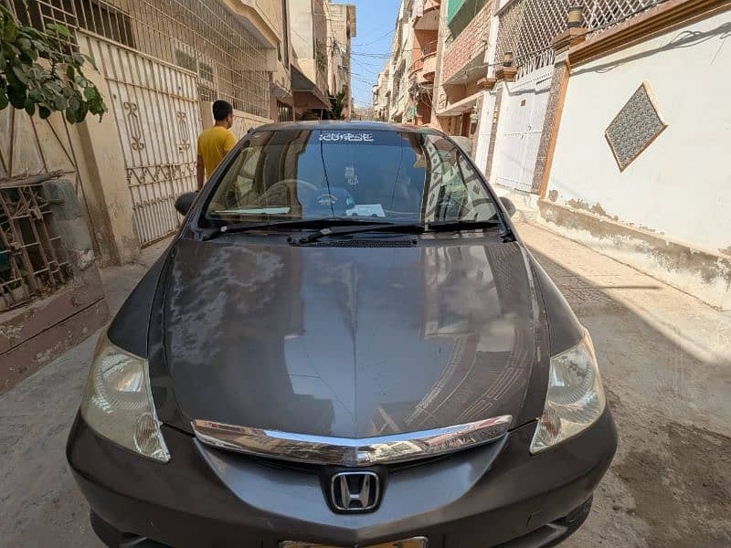 Honda City IDSI 2004 own engine superior condition 1