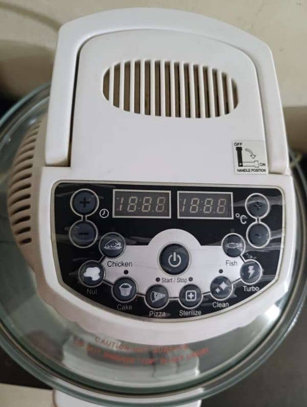 Halogen oven Almost brand new condition 10/10 0
