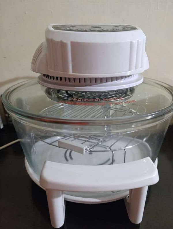 Halogen oven Almost brand new condition 10/10 2