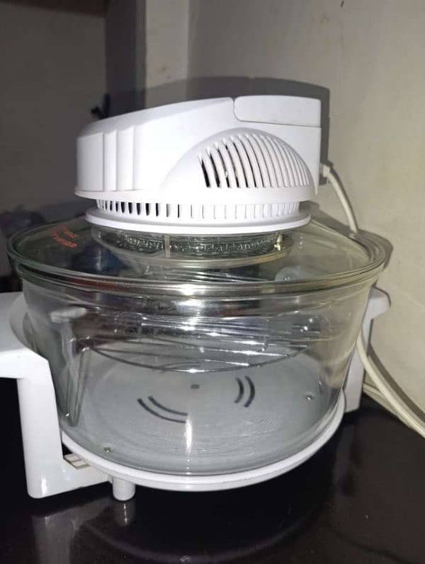 Halogen oven Almost brand new condition 10/10 4