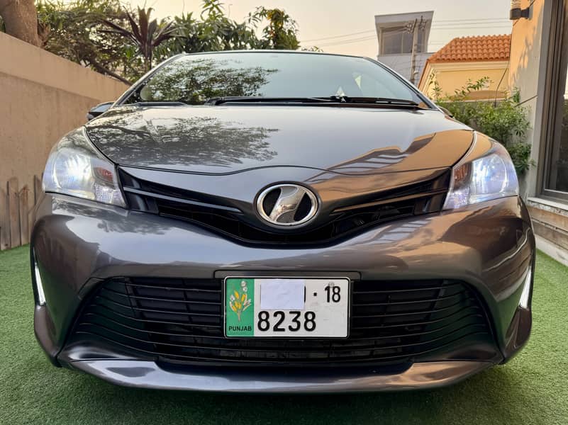 Toyota Vitz 2014 8