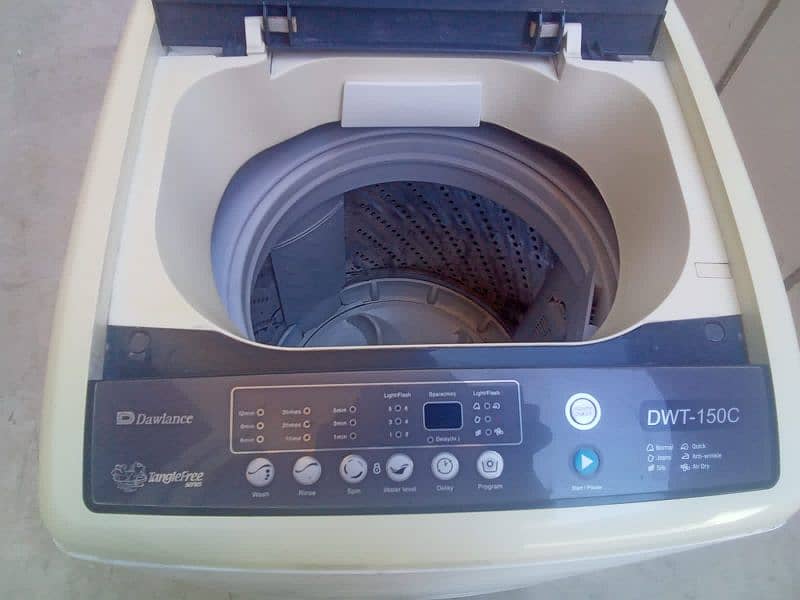 Dawlance Fully automatic washing machine 8kg 5