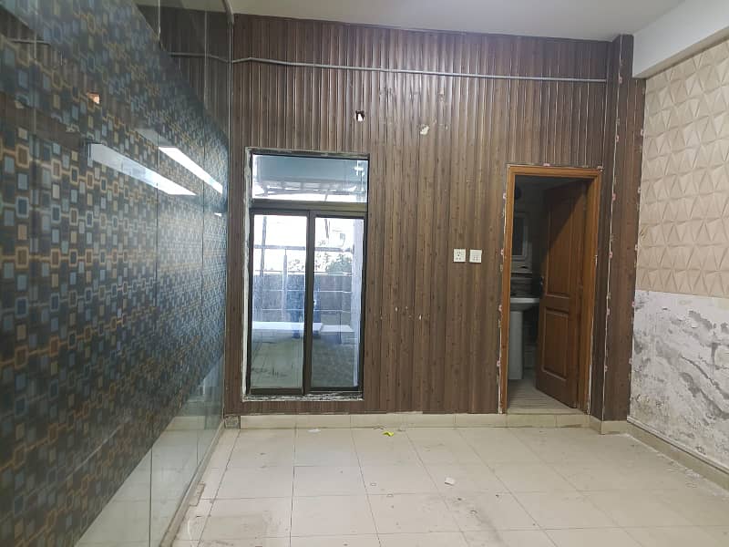 Office for Rent in G-15 Mian Markaz 660 Sq. Ft 4