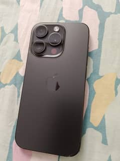 15 pro black titanium