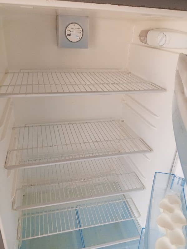 Electrolux fridge genuine compressor R600 good working condition 1