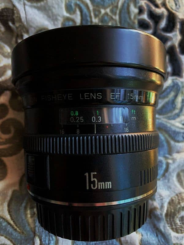 Canon Fisheye EF 15mm f/2.8 Autofocus Lens 2