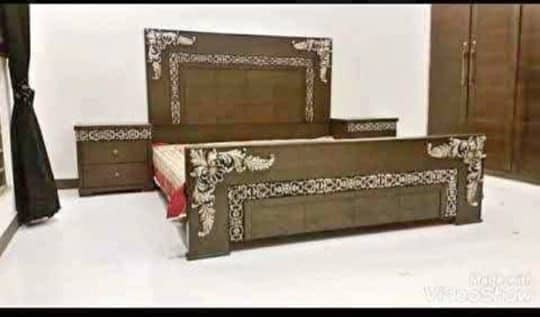 Bed / bed set / king size bed / double bed / wooden bed /side tables 5