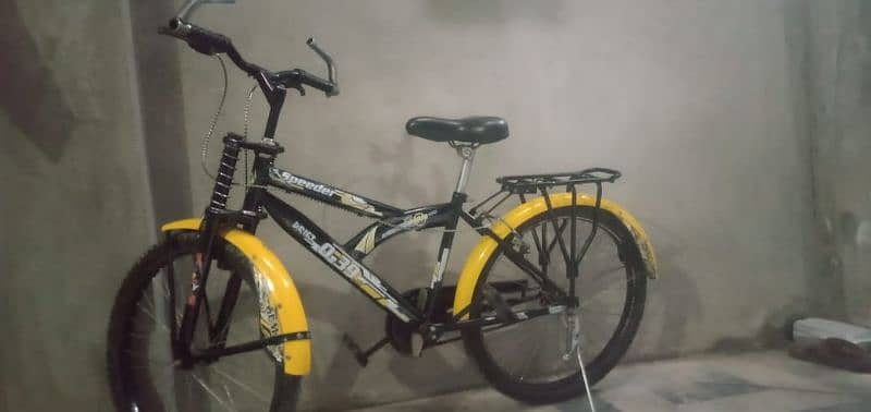 Rasing cycle Large Bilkul New hai Sirf 6 month use hai 4