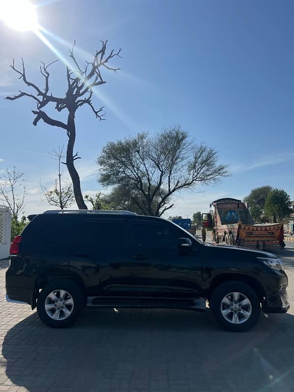 Toyota Prado 2012 5