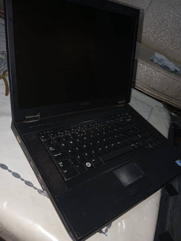 Dell Laptop 4