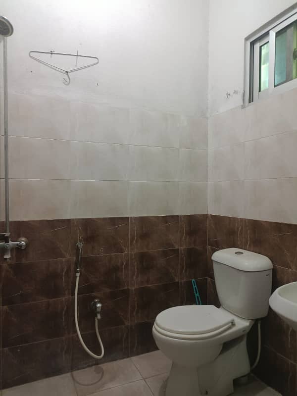 2 Bedroom Flat for Rent in G15 Markaz 10