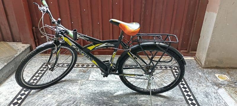 Caspian Bicycle in good condition 1