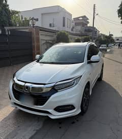 Honda Vezel 2016