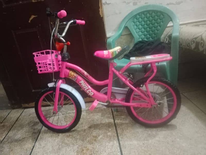 brand new bicycle 4 to 8 year baby use Easily 0