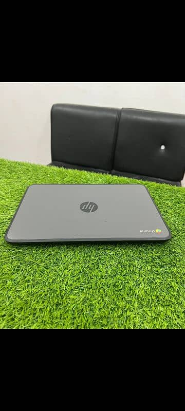 Hp G5 chromebook  Touch screen  New condition  Playstore built in 3
