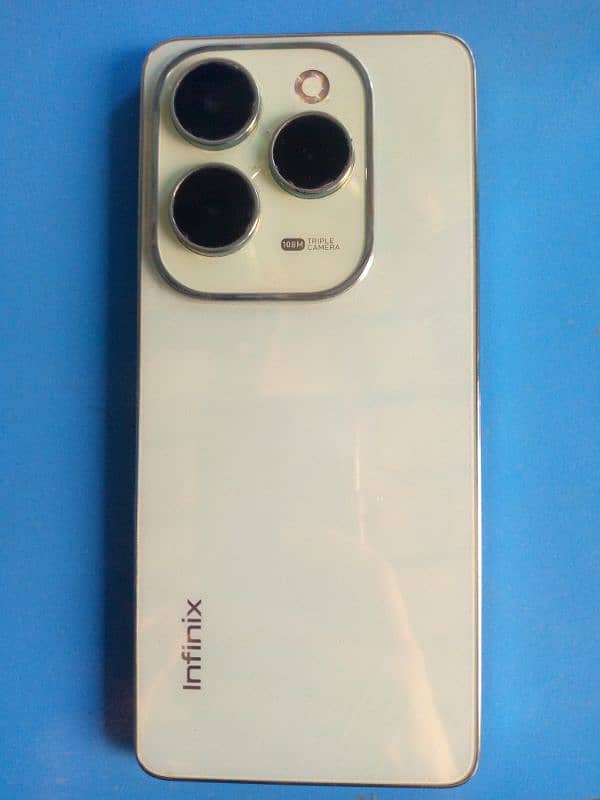 Infinix hot 40 pro 16/256 0