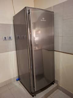 Dawlance Upright Deep Freezer