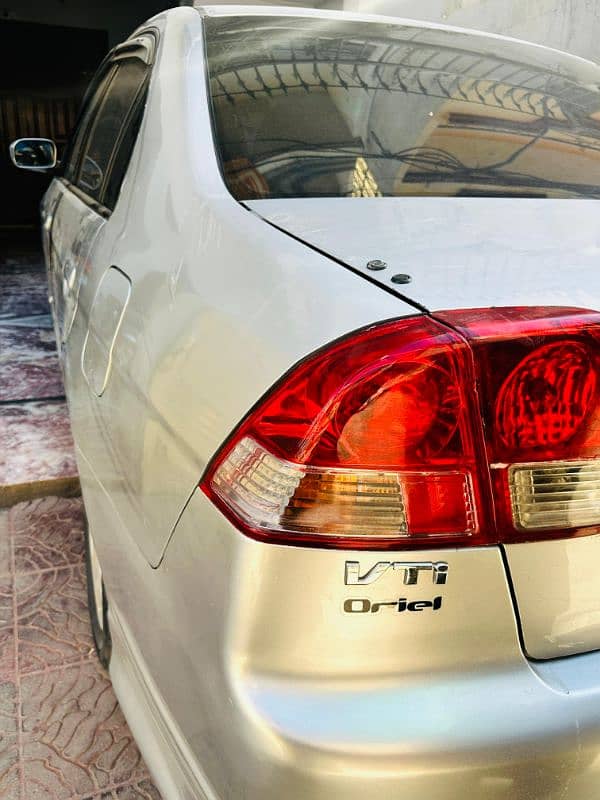 Honda Civic EXi 2005 7