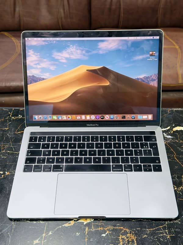 MACBOOK PRO 2017 (13.3 INCHES) 3