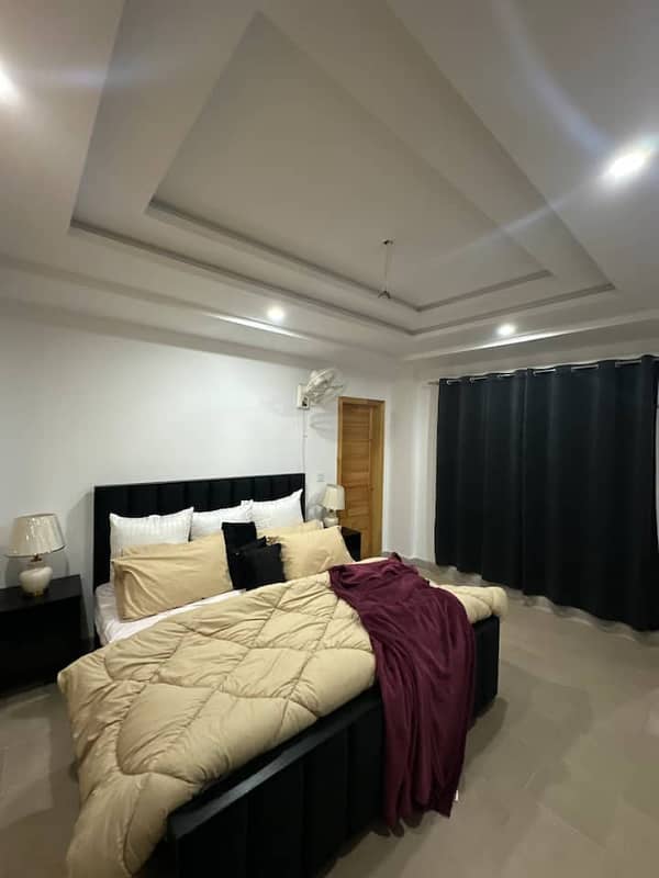 Luxury Apartment for Short Stay/full day Rent in Bahria Town Lahore 14