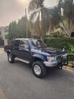 Hilux Double Cabin