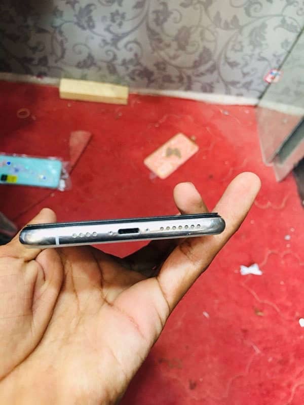 Iphone xsmax 256 Non pta Factory unlock 4