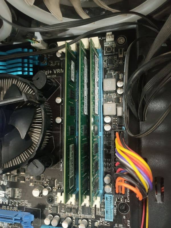 i5 3570 Processor with Asus Motherboard and 16GB RAM 1