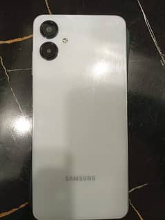 Samsung A06 4+4/64