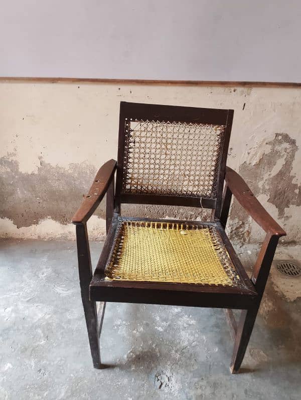 Solid wooden Chair-Good condition 1