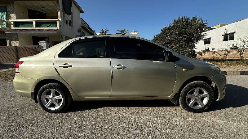 Toyota Belta 2006 1