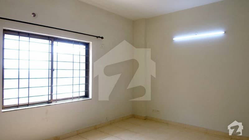 10 Marla 3 Bed Flat For Sale Askari 11 Lahore 21