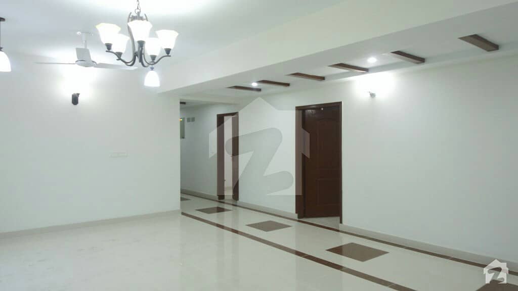 10 Marla 3 Bed Brand New Flat For Sale In Askari 11 Lahore 0