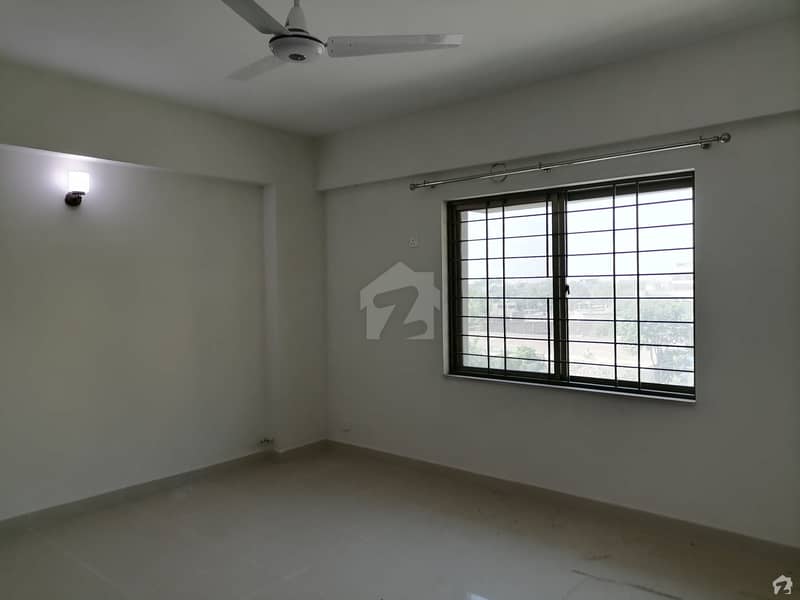 10 Marla 3 Bed Brand New Flat For Sale Askari 11 Lahore 5