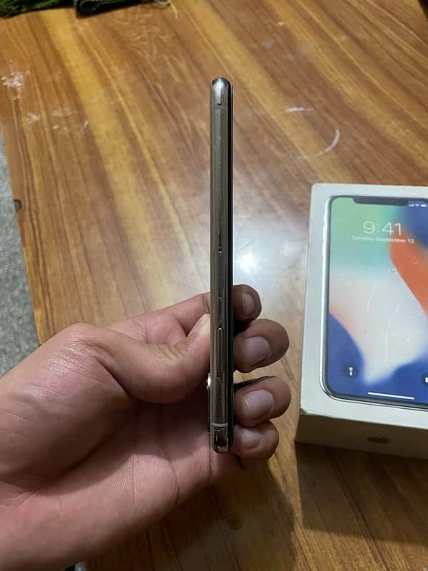 IPHONE X 64gb PTA approved with full box 3