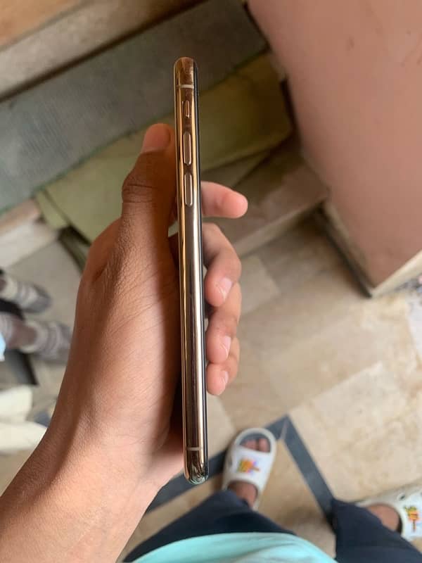 iPhone XS PTA approved 2