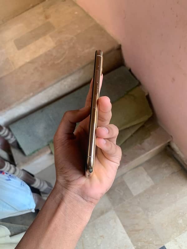 iPhone XS PTA approved 3