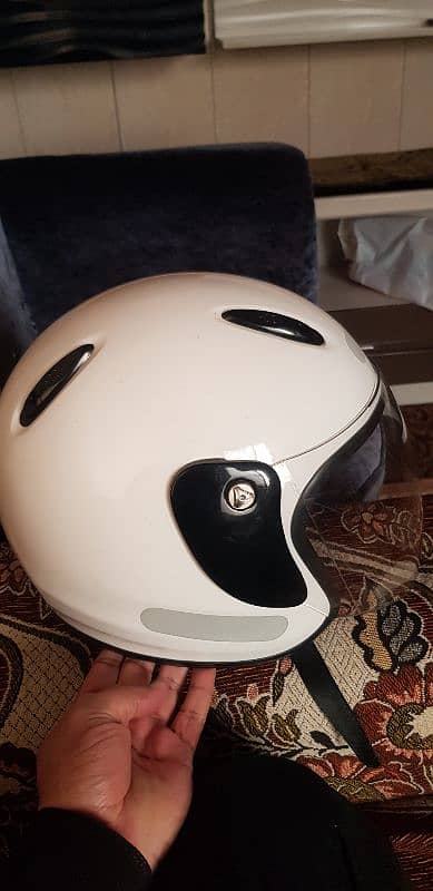 helmet 4