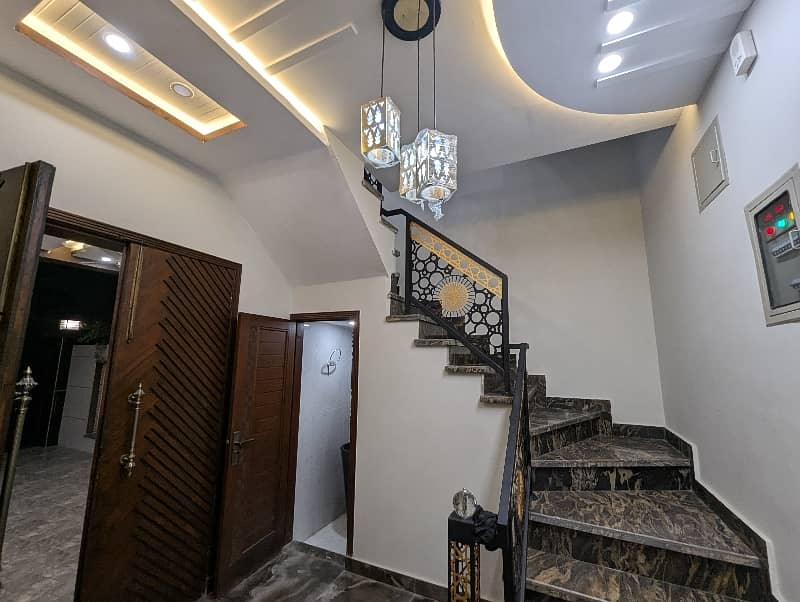 10 Marla VIP Brand New Double Storey Luxery Stylish Ultra Modern Style House Available For Sale In Joher Town Lahore By Fast Property Services 42