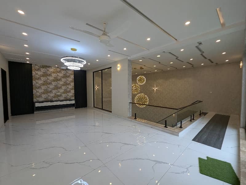 1 Kanal Double Storey Ultra Modern Style Luxury Stylish House Available For Sale In Valancia Town, Lahore By Fast Property Services Real Estate And Builders (21 Marla ) 29