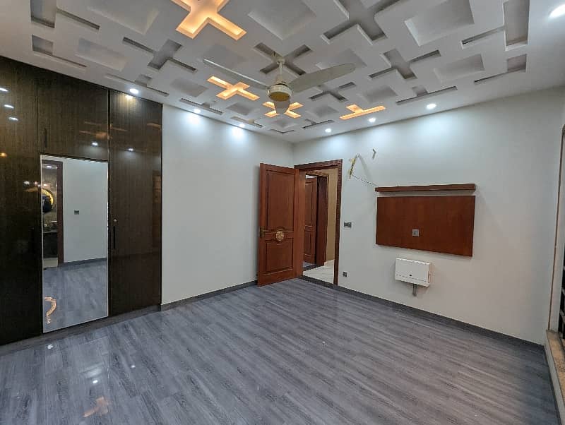 10 Marla Corner House Double Storey Spanish Style Stylish House Available For Sale In Tariq Garden Lahore With Original Pics 13