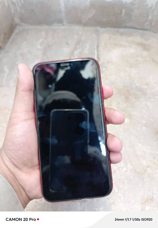 iPhone 11 64 gb pta approved 1