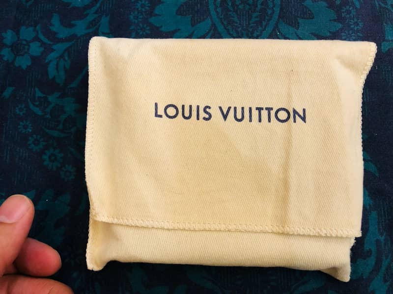 Brand New & 100% Original Louis Vuitton Wallet – Premium Quality 1