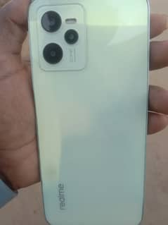 Realme C35