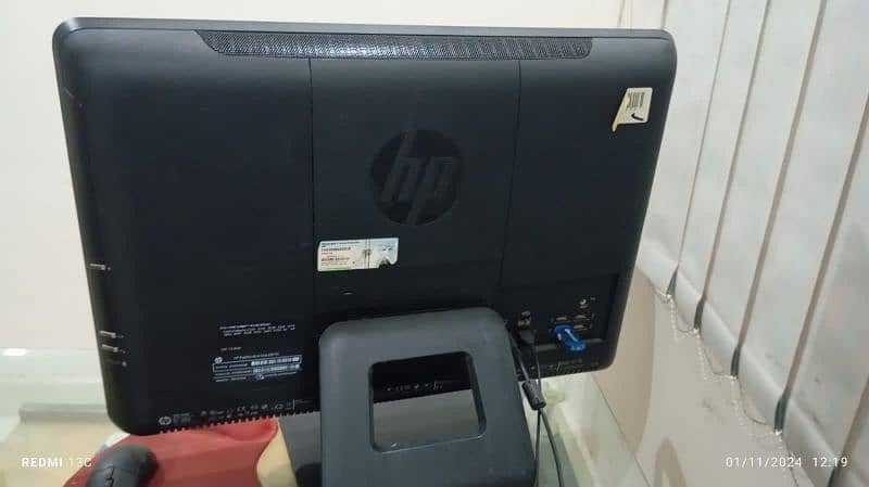 HP 200 ALL IN ONE 23 inch Lcd 1