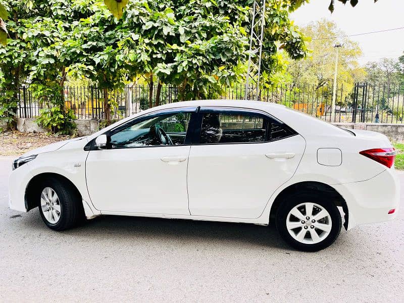 Toyota Corolla Altis 2017 7