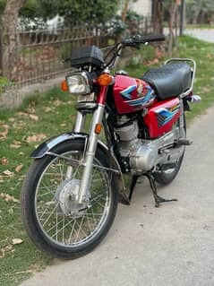 Honda 125 2024