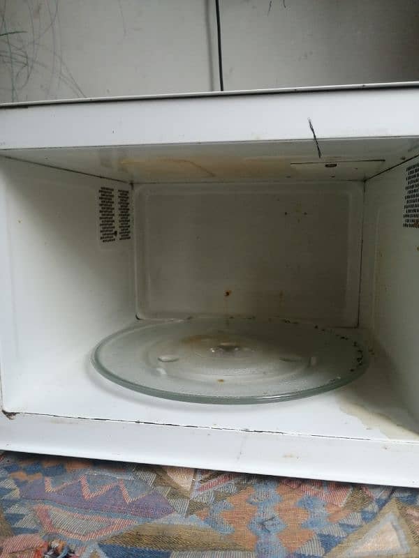 delite Microwave ove 3